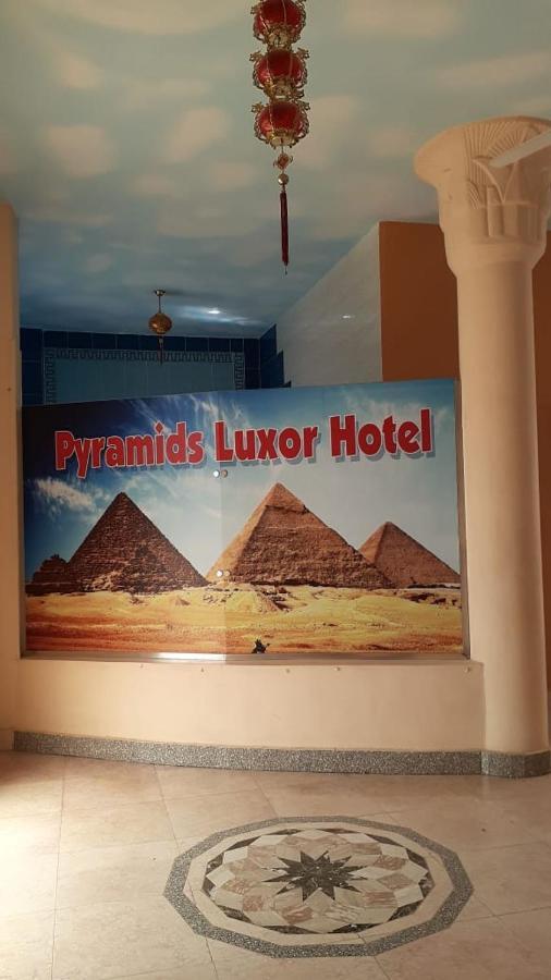 Pyramids & 3*
